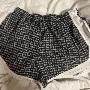 Nike Women’s Running Shorts Medium